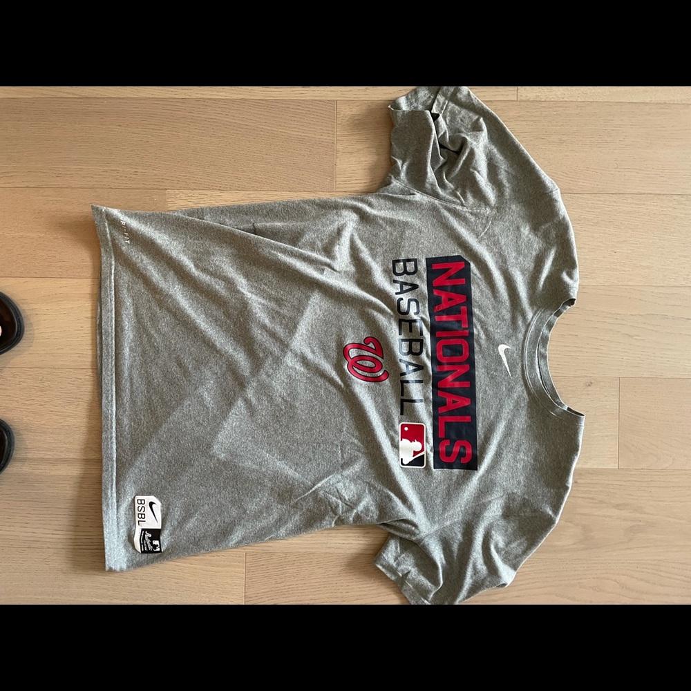 Nike Dri-fit Washington Nationals men’s tshirt